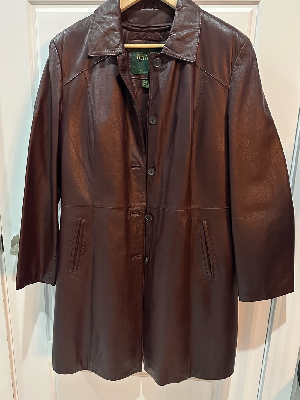 Danier Dark Brown/Deep Burgundy Leather Trench Coat - XL 14-16 - Picture 3 of 7